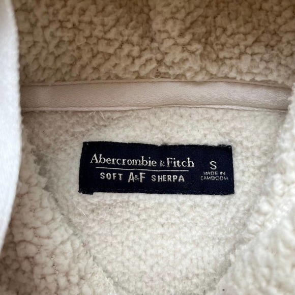Abercrombie and fitch Soft Sherpa Hoodie Women Size Small - Picture 7 of 9